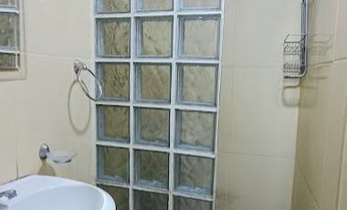 Alquilo Departamento piso 3 La Molina