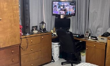 CASA MUY ILUMINADA, IDEAL PARA UNA FAMILIA GRANDE, CON DEPARTAMENTO TIPO LOFT  Y OFICINA INDEPENDIENTES