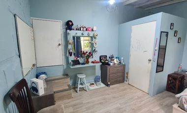 CASA MUY ILUMINADA, IDEAL PARA UNA FAMILIA GRANDE, CON DEPARTAMENTO TIPO LOFT  Y OFICINA INDEPENDIENTES