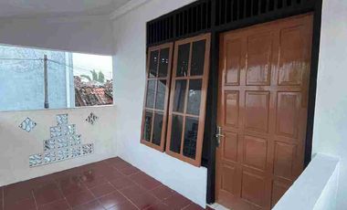Dijual Murah Rumah 2 Lantai Belakang Hotel Hyatt Jalan Palagan Yogyakarta