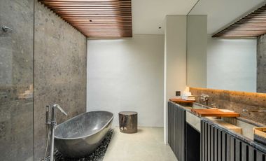 5-Bedroom Villa with Traditional Joglo Design in Canggu (B-CG12)