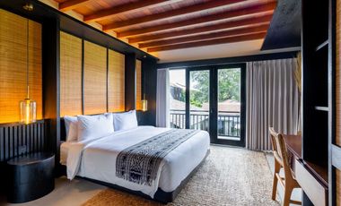 5-Bedroom Villa with Traditional Joglo Design in Canggu (B-CG12)
