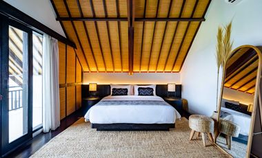 5-Bedroom Villa with Traditional Joglo Design in Canggu (B-CG12)