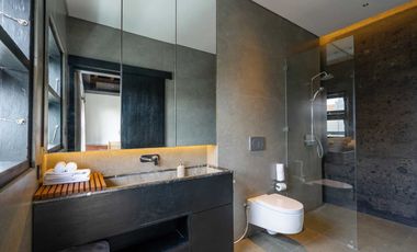5-Bedroom Villa with Traditional Joglo Design in Canggu (B-CG12)