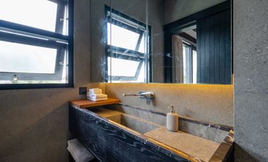 5-Bedroom Villa with Traditional Joglo Design in Canggu (B-CG12)