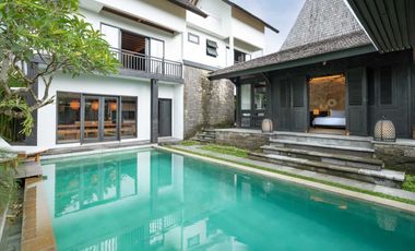 5-Bedroom Villa with Traditional Joglo Design in Canggu (B-CG12)