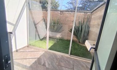 Casa en Venta Modelo Ibiza en Fracc. Villas del Campo, Calimaya, Estado de México.