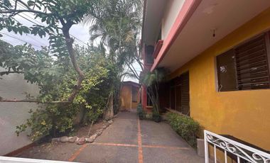 Casa en renta para oficinas, Clínicas, restaurante, excelente ubicación,