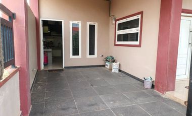 Jarang Ada! Rumah 5 Kamar Dijual di Poasia dengan Harga Spesial!
