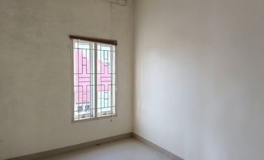 Jarang Ada! Rumah 5 Kamar Dijual di Poasia dengan Harga Spesial!