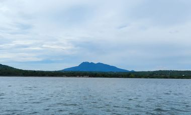 8.5M - LAKESIDE RESIDENTIAL LOT AND COMMERCIAL LOT FOR SALE - LOCATED AT BALETE , BATANGAS