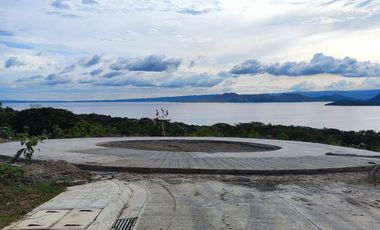 8.5M - LAKESIDE RESIDENTIAL LOT AND COMMERCIAL LOT FOR SALE - LOCATED AT BALETE , BATANGAS