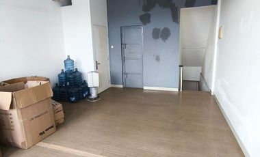 Di Sewakan Ruko Colosseum di Green Lake City - (UMI070)