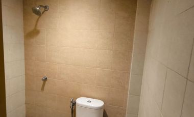 Di Sewakan Ruko Colosseum di Green Lake City - (UMI070)