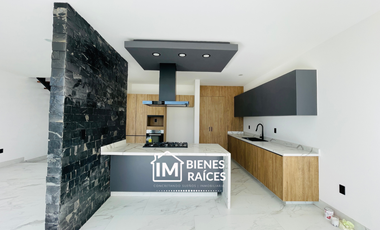 CASA EN VENTA EN LOMAS PUNTA DEL ESTE