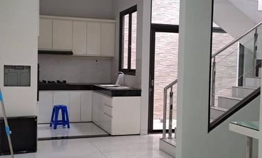 Dijual/Disewakan Rumah Usaha di Sayap Sudirman Bandung