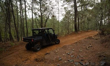 Terreno en Valle de Bravo (Acatitlán) Con Vista Al Bosque E4