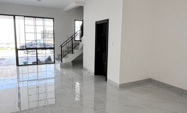 DISEWAKAN RUMAH CLUSTER BARU BUKIT NIRMALA PIK 2