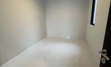 Sewa Rumah Kuningan Village PIK 2 Ukuran 8x15 – Hunian Nyaman & Strategis!