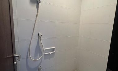 Sewa Rumah Kuningan Village PIK 2 Ukuran 8x15 – Hunian Nyaman & Strategis!