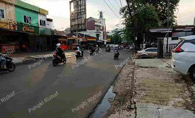 Dijual Ruko Aktif 3 Lantai Strategis di Jalan Utama Masuk Kawasan Bintaro - Jakarta Selatan