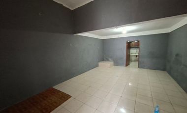 sewa rumah muara karang pluit uk 8x15m kosongan