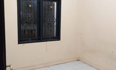 DISEWAKAN / DIJUAL RUMAH DI PERUM DUTA BUMI 3 HARAPAN INDAH BEKASI