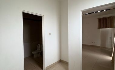 Rumah Hoek Mewah Flamboyan Golf PIK 15x23 5+1KT SHM