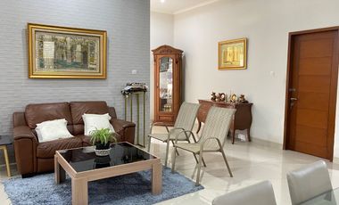 Rumah FULL FURNISHED di Suryalaya Buahbatu Luas Bangunan 350 hanya 4,35 Milyar Bandung Tengah