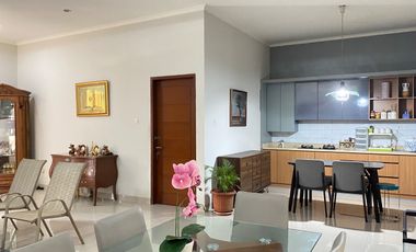 Rumah FULL FURNISHED di Suryalaya Buahbatu Luas Bangunan 350 hanya 4,35 Milyar Bandung Tengah