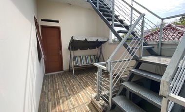 Rumah FULL FURNISHED di Suryalaya Buahbatu Luas Bangunan 350 hanya 4,35 Milyar Bandung Tengah