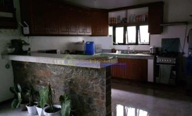 HOUSE AND LOT FOR SALE IN AMADEO, CAVITE CITY