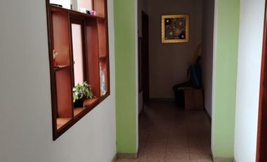 Vendo oportunidad de negocio en Coyoacan terreno con 2 casas y 2 locales