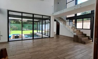 CASA EN VENTA CLUB DE GOLF