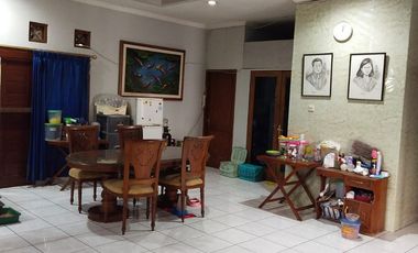 Rumah 2 lantai siap huni di bandung strategis dkt fasilitas pendidikan rumah sakit bu bisa di nego