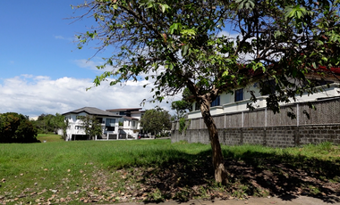535sqm Lot in Ayala Southvale Primera For Sale