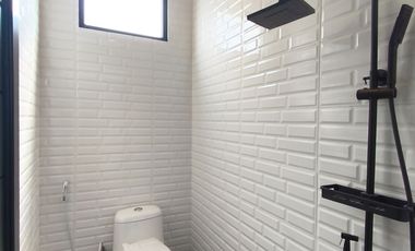 Jual Rumah Baru 2 Lantai dalam Perumahan Jogja, Utara Kampus UGM ; 2 carport