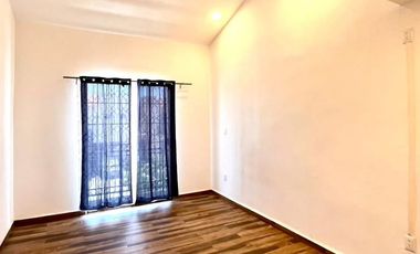 𝗖𝗔𝗦𝗔 𝗘𝗡 𝗩𝗘𝗡𝗧𝗔 𝗭𝗢𝗡𝗔 𝗦𝗨𝗥 𝗟𝗨𝗖𝗘𝗥𝗡𝗔.𝟮 𝗥𝗘𝗦𝗜𝗗𝗘𝗡𝗖𝗜𝗔𝗟