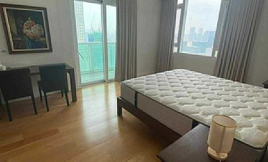 Corner 2 Bedroom with Balcony Park Terraces Condo For Rent Makati