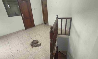 Disewakan Cepat Rumah Siap Huni & Ngantor di Tebet Barat, Strategis, dekat TOL dan Stasiun