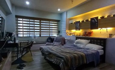 3 Bedroom with Balcony Parc Regent Condo For Sale Makati