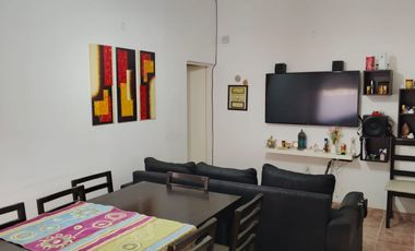 EN VENTA - CASA 2 DOMITORIOS - CARCARAÑA