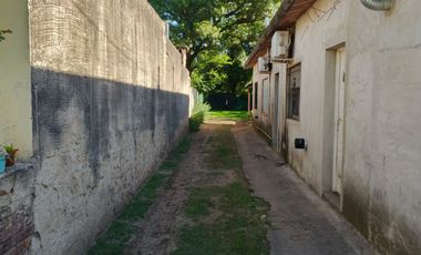 EN VENTA - CASA 2 DOMITORIOS - CARCARAÑA