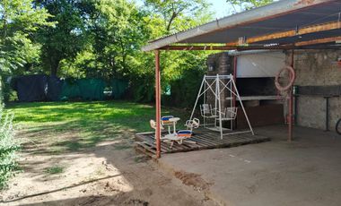 EN VENTA - CASA 2 DOMITORIOS - CARCARAÑA