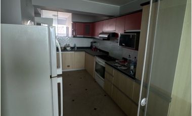 Exclusivo Departamento Con Vista Panorámica Al Mar En El Malecón De Ancón