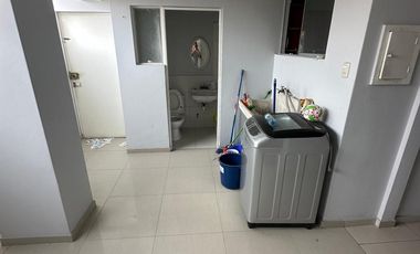 Exclusivo Departamento Con Vista Panorámica Al Mar En El Malecón De Ancón