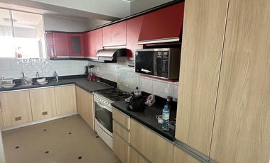 Exclusivo Departamento Con Vista Panorámica Al Mar En El Malecón De Ancón