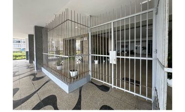 Exclusivo Departamento Con Vista Panorámica Al Mar En El Malecón De Ancón