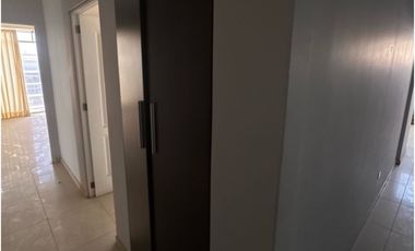 Exclusivo Departamento Con Vista Panorámica Al Mar En El Malecón De Ancón