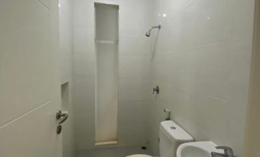 Disewakan Rumah 2 Lantai - 3 Kamar tidur -  Grand Harvest Wiyung